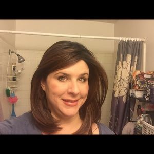 Meet your Posher, Adrienne